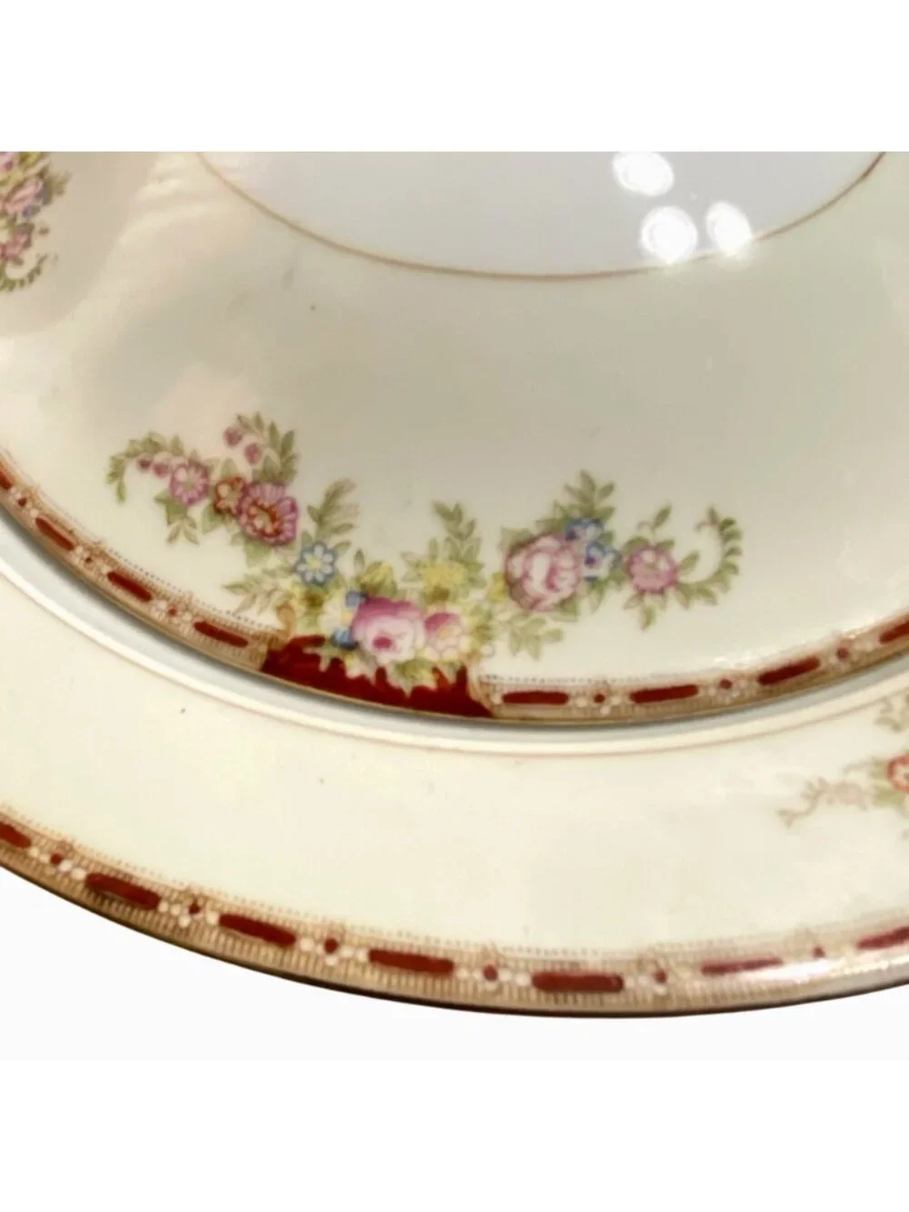 Royal Chester elegant vintage